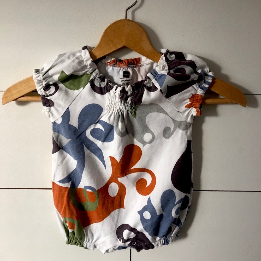 Tea Collection Flutter Sleeve Romper (6-12 month)